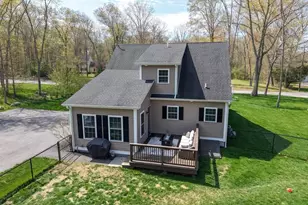 420 Moosup Pond Rd, Plainfield, CT 06354 - Photo 17