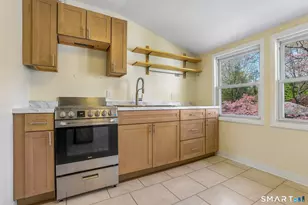 1572 Whitney Ave, Hamden, CT 06517 - Photo 11