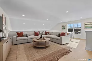 32 Summertime Cir, Stonington, CT 06379 - Photo 9