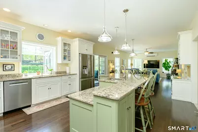 10 Heritage Road, Putnam, CT 06260 - Photo 7