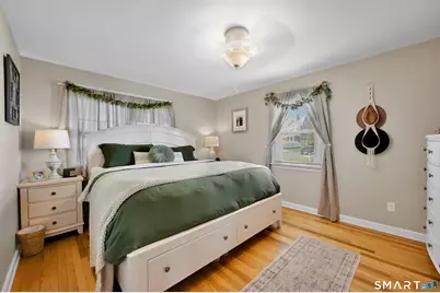 7 Mountain View Avenue, Enfield, CT 06082 - Photo 11