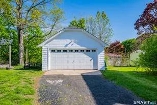 7 Mountain View Ave, Enfield, CT 06082 - Photo 23