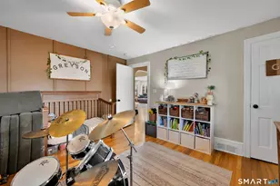 7 Mountain View Ave, Enfield, CT 06082 - Photo 15