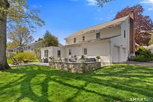 33 Village Dr, New Canaan, CT 06840 - Photo 37