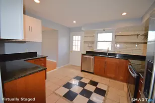 7 Saddle Dr, West Haven, CT 06516 - Photo 9