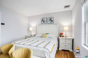 55 Waterford Ln, Stamford, CT 06905 - Photo 17