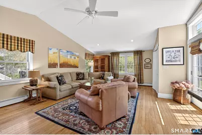 28 Deepwood Road, Simsbury, CT 06070 - Photo 15