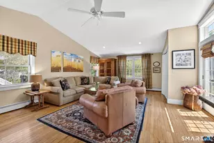 28 Deepwood Rd, Simsbury, CT 06070 - Photo 15