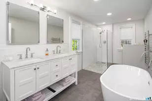 351 Erskine Rd, Stamford, CT 06903 - Photo 21