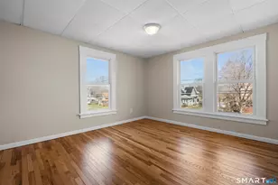 135 Atkins St, Meriden, CT 06450 - Photo 17