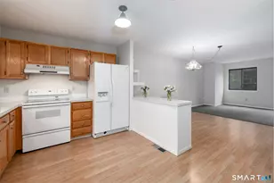 550 Darling St, Southington, CT 06489 - Photo 5
