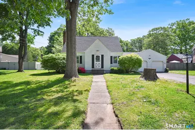 10 Pine Drive, Windsor Locks, CT 06096 - Photo 3