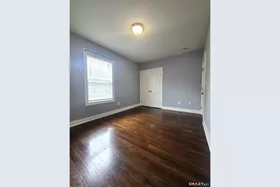 206 Scofield Avenue, Bridgeport, CT 06605 - Photo 9