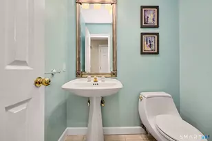 257 Silver Hill Ln, Stamford, CT 06905 - Photo 19