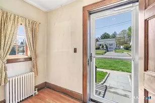 3922 Main St, Stratford, CT 06614 - Photo 9