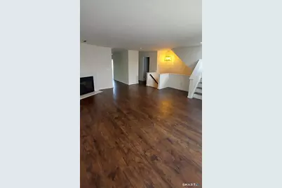 11 Mannions Lane #22, Danbury, CT 06810 - Photo 5