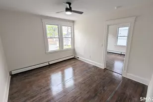 15 June St, East Hartford, CT 06108 - Photo 7