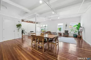 8 Hughes Pl, New Haven, CT 06511 - Photo 7