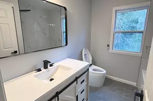 1107 N High St, East Haven, CT 06512 - Photo 15