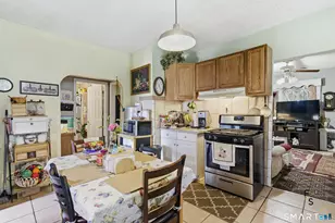 31-33 Standish St, Hartford, CT 06114 - Photo 5