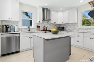 180 Oxford Rd, Fairfield, CT 06890 - Photo 15