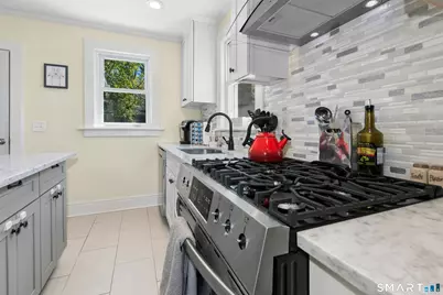 180 Oxford Road, Fairfield, CT 06890 - Photo 17