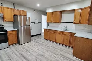 126 Goddard Ave, Bridgeport, CT 06610 - Photo 15