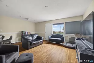 35 West Walk, West Haven, CT 06516 - Photo 11
