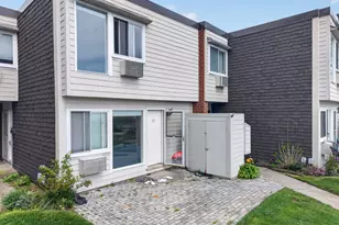 35 West Walk, West Haven, CT 06516 - Photo 31
