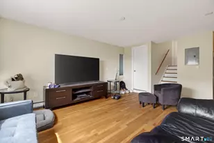 35 West Walk, West Haven, CT 06516 - Photo 9