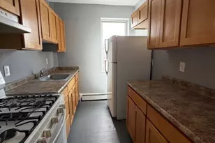 61-63 Bedford St, Hartford, CT 06120 - Photo 3