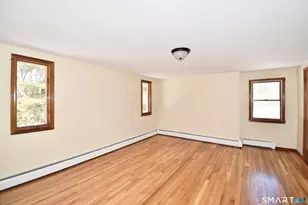 51 Oakwood St, Enfield, CT 06082 - Photo 13