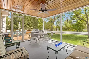 174 W Rocks Rd, Norwalk, CT 06851 - Photo 3