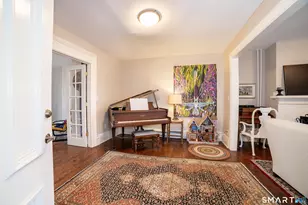 562 Chapel St, New Haven, CT 06511 - Photo 25