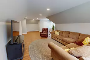 218 Summit St, Southington, CT 06479 - Photo 31