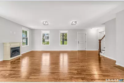 273 Brooklawn Avenue, Bridgeport, CT 06604 - Photo 3