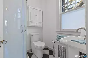 79 N Main St, West Hartford, CT 06107 - Photo 17