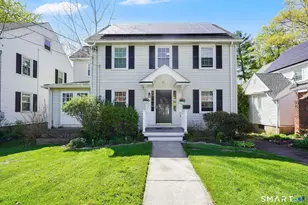 17 Ballard Dr, West Hartford, CT 06119 - Photo 1