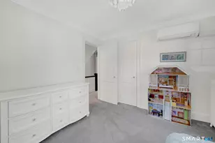 17 Ballard Dr, West Hartford, CT 06119 - Photo 25