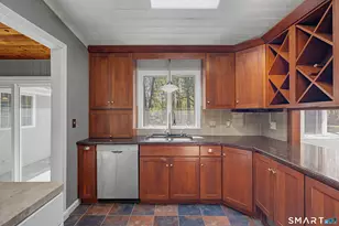 304 Bushy Hill Rd, Simsbury, CT 06070 - Photo 5