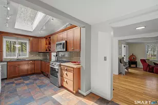 304 Bushy Hill Rd, Simsbury, CT 06070 - Photo 7
