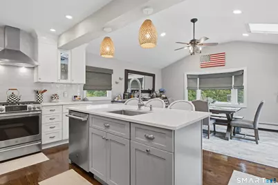 38 Francis Lane, Greenwich, CT 06831 - Photo 9