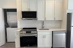 27 Pearl St, New Haven, CT 06511 - Photo 3