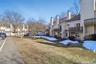 8 Rose Ln, Danbury, CT 06811 - Photo 31