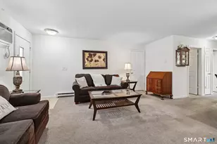 8 Rose Ln, Danbury, CT 06811 - Photo 5