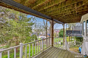 12 Bank St, Groton, CT 06355 - Photo 23