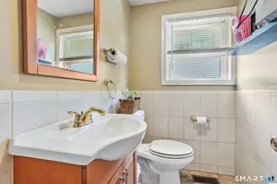 204 Barnes Ave, New Haven, CT 06513 - Photo 13
