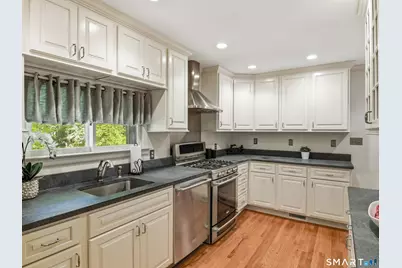 26 Grandview Terrace, Essex, CT 06426 - Photo 15