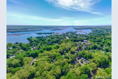 26 Grandview Terrace, Essex, CT 06426 - Photo 5