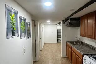 302 Dover St, Bridgeport, CT 06610 - Photo 9